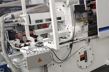 冷室壓鑄機(jī)多少錢(qián)一臺(tái)？